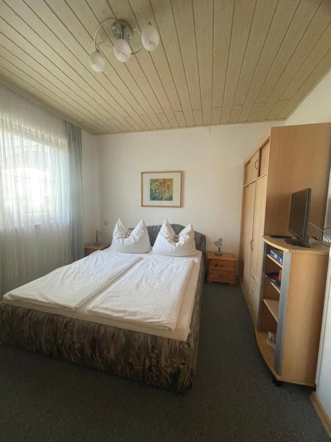 Haus Zum Glueck Lägenhet Reifnitz Exteriör bild