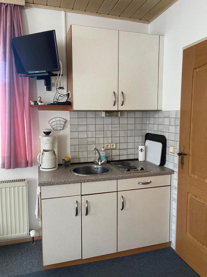 Haus Zum Glueck Lägenhet Reifnitz Exteriör bild