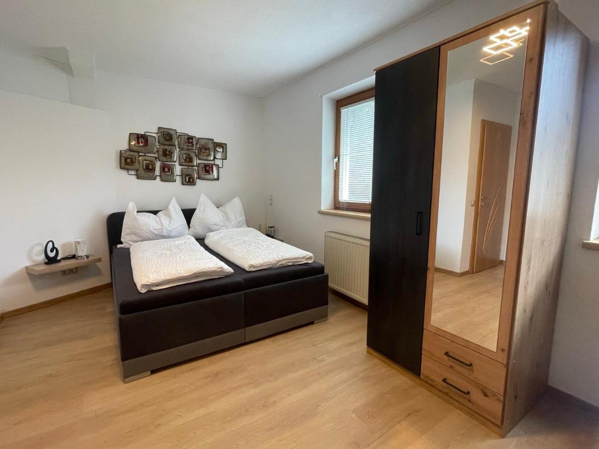Haus Zum Glueck Lägenhet Reifnitz Exteriör bild