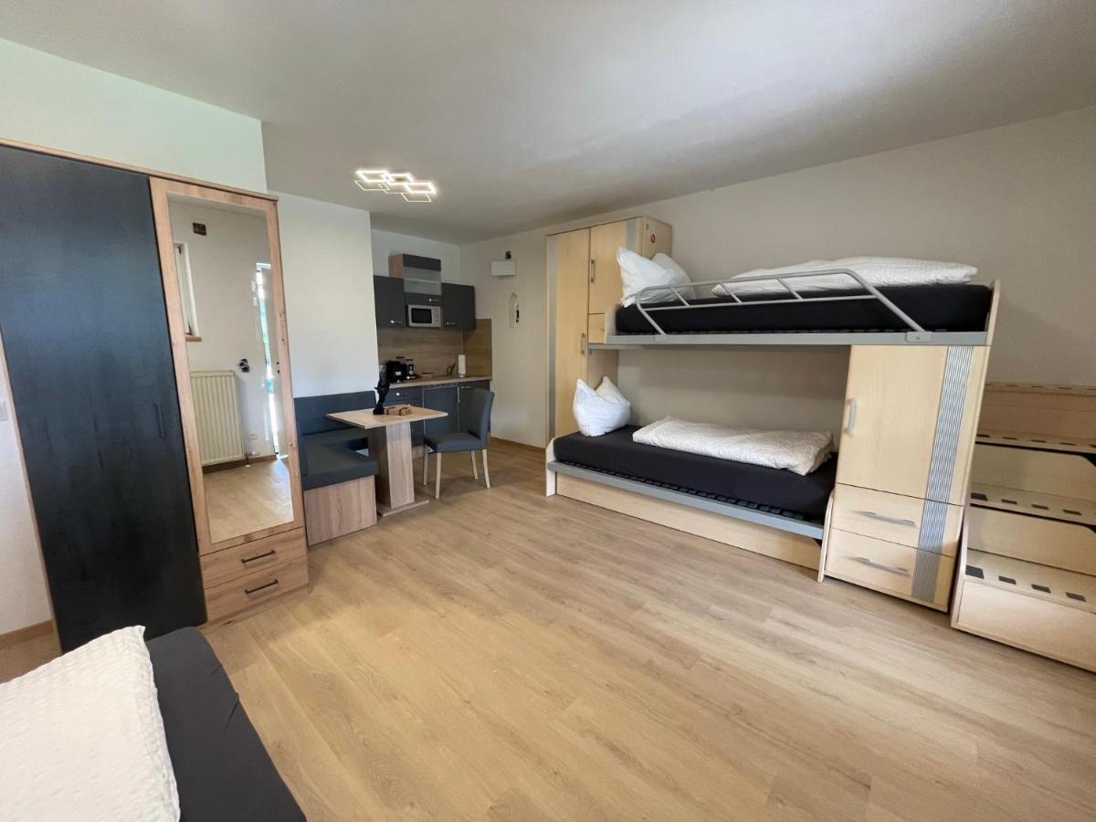 Haus Zum Glueck Lägenhet Reifnitz Exteriör bild