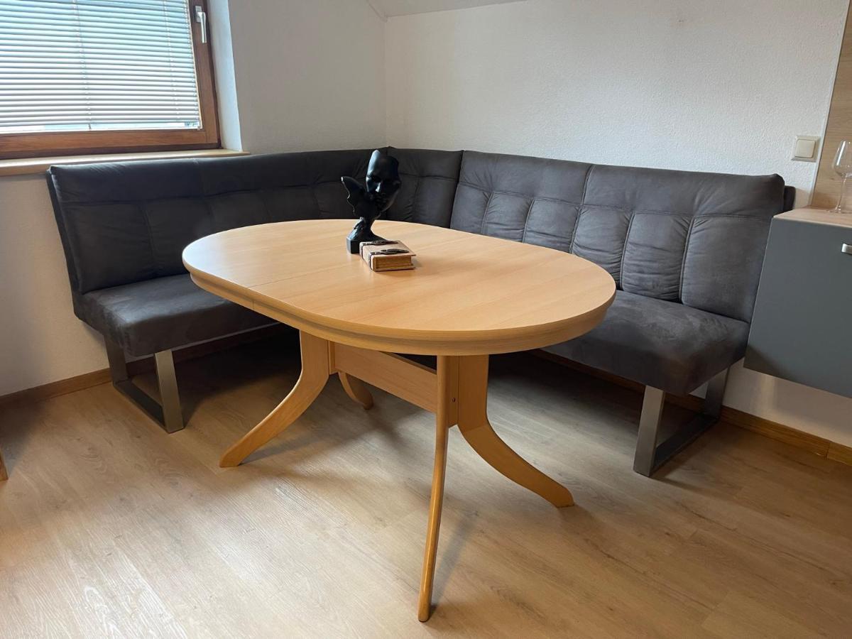 Haus Zum Glueck Lägenhet Reifnitz Exteriör bild