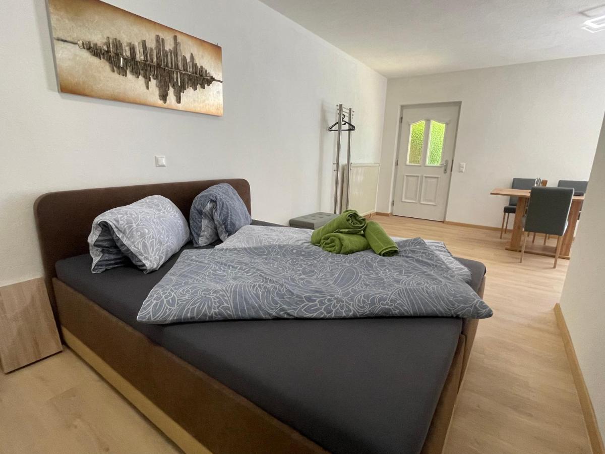 Haus Zum Glueck Lägenhet Reifnitz Exteriör bild