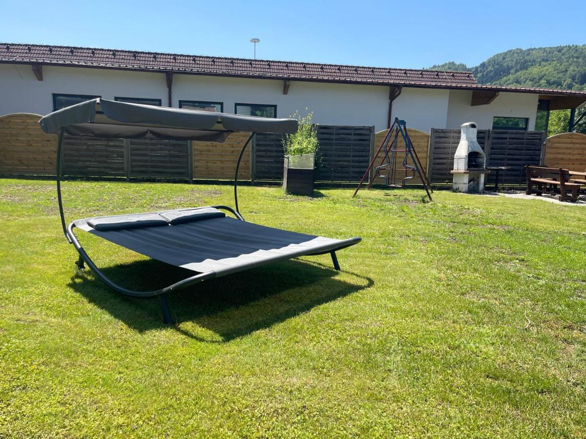 Haus Zum Glueck Lägenhet Reifnitz Exteriör bild